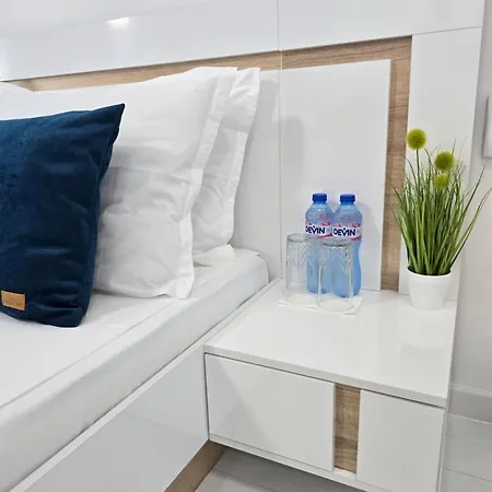 Bellevue Sea View Апартаменти